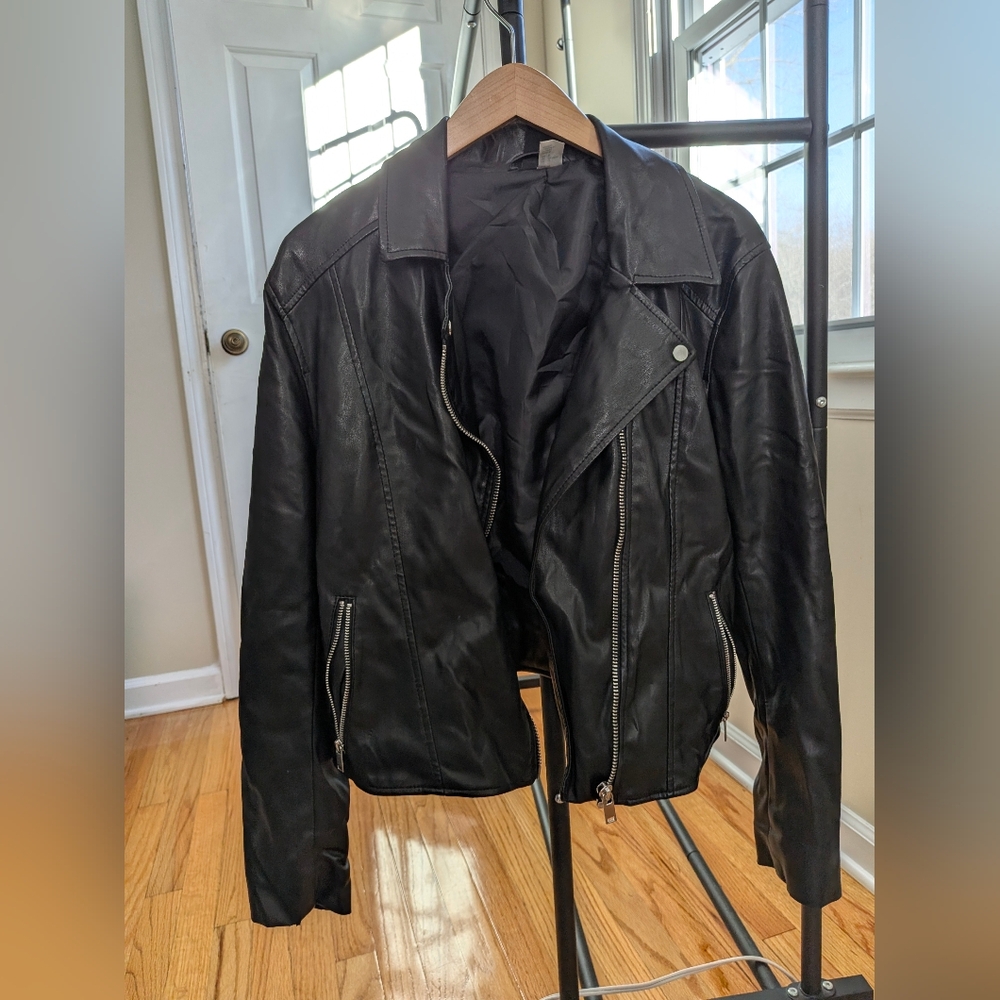 H&M Black Leather Cropped Jacket